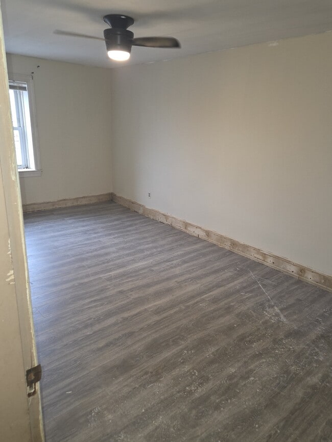 Building Photo - 155 Thomas St