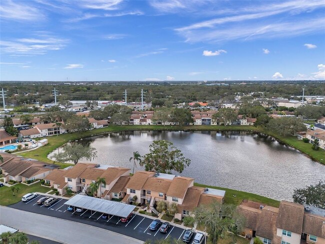 Building Photo - 3840 Staysail Ln