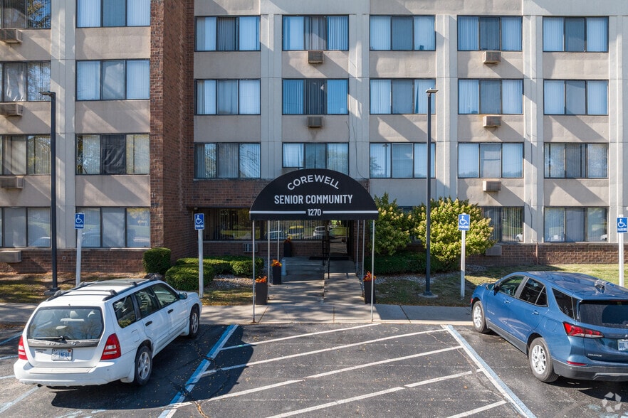 Entrance - Corewell Senior Community LLC