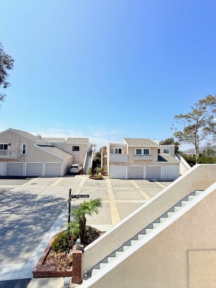 Building Photo - 24033 Vista Corona