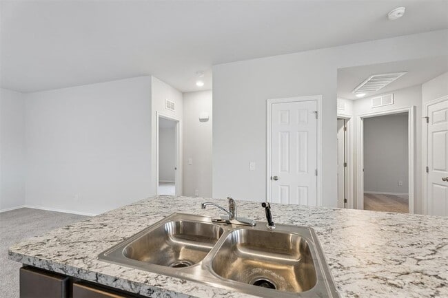 Building Photo - 2213 SE 89th Terrace