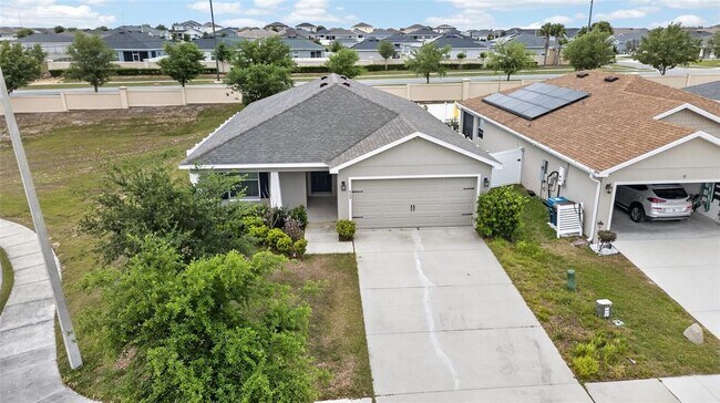 Building Photo - 522 Pentas Ln