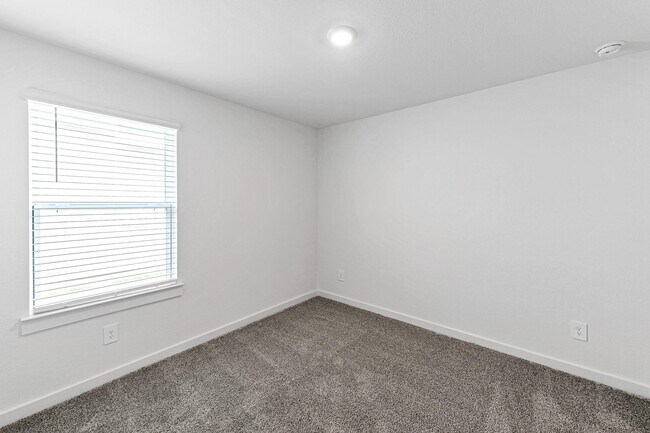 Building Photo - 1718 Battisti Dr