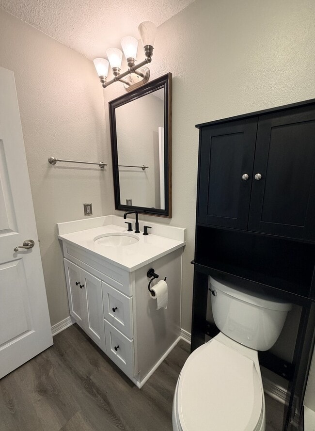 Building Photo - 7738 Lola Cir