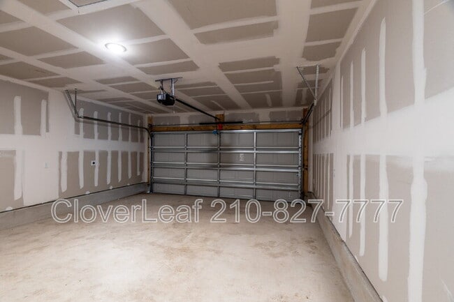 Building Photo - 7922 Biggio Ln