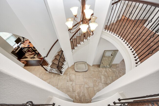 Building Photo - 2810 Auburn Glade Ct