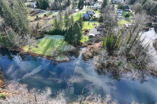 Building Photo - 3bd/2ba North Bend House