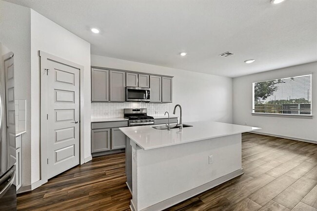 Building Photo - 109 Cupreata Ln