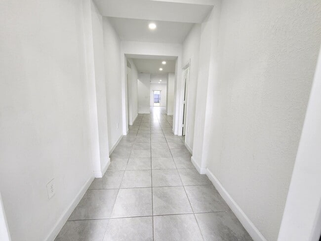 Building Photo - 12735 SW 211th St