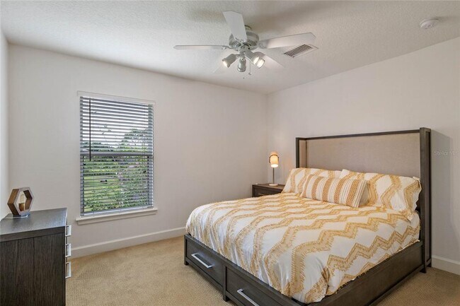 Building Photo - 16940 Apopka Springs Blvd