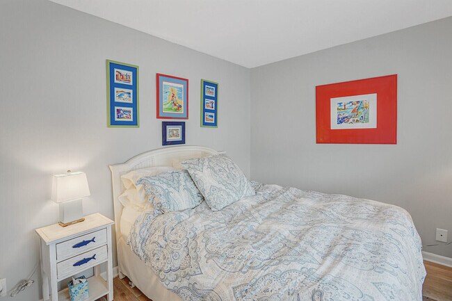 Building Photo - 1007 Ocean Dunes Cir