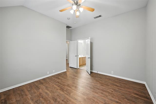 Building Photo - 2217 Kingsdale Ct