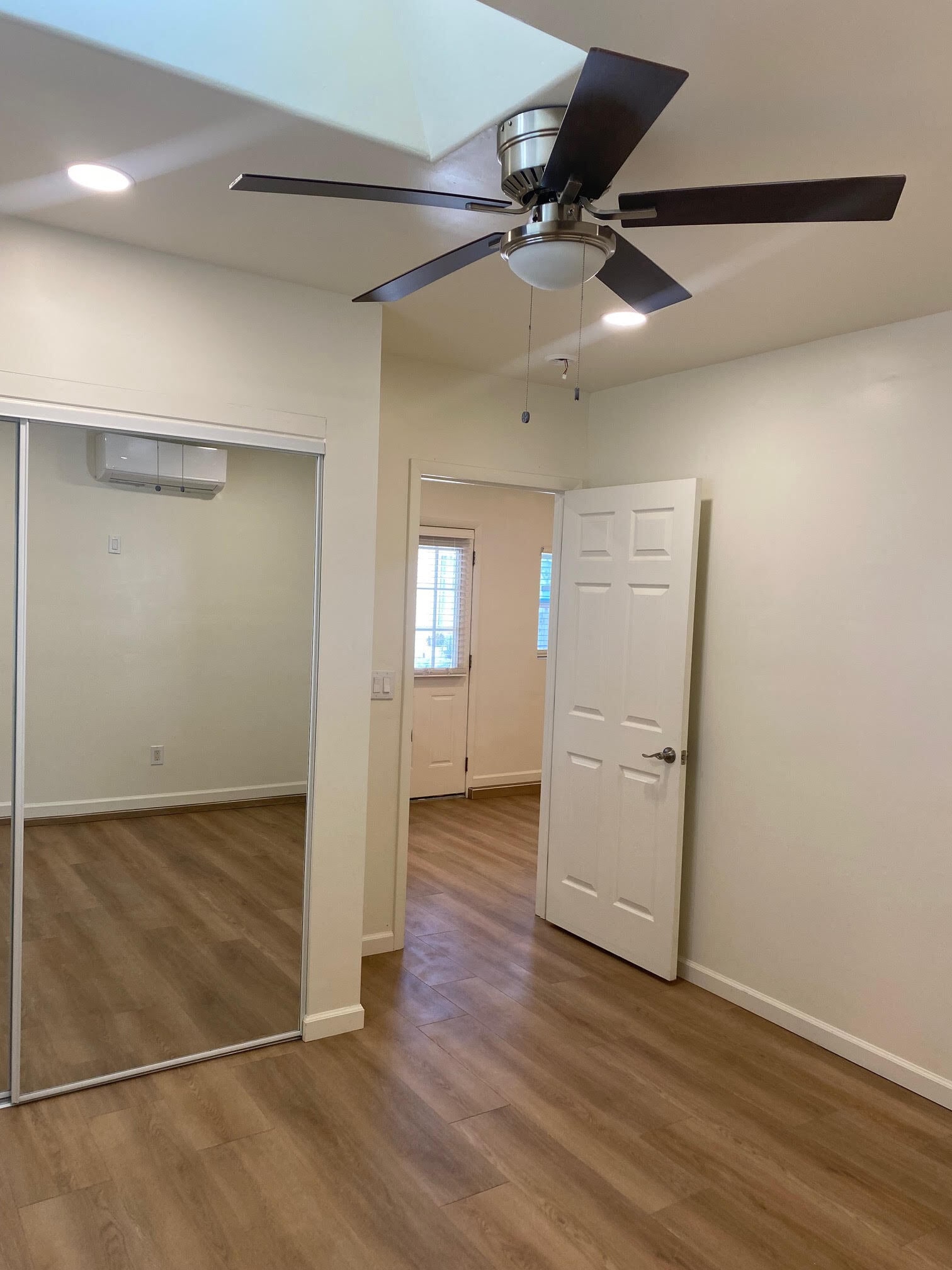 Building Photo - 8387 Shoup Ave