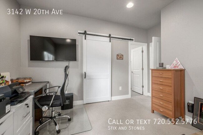 Building Photo - 3142 W 20th Ave