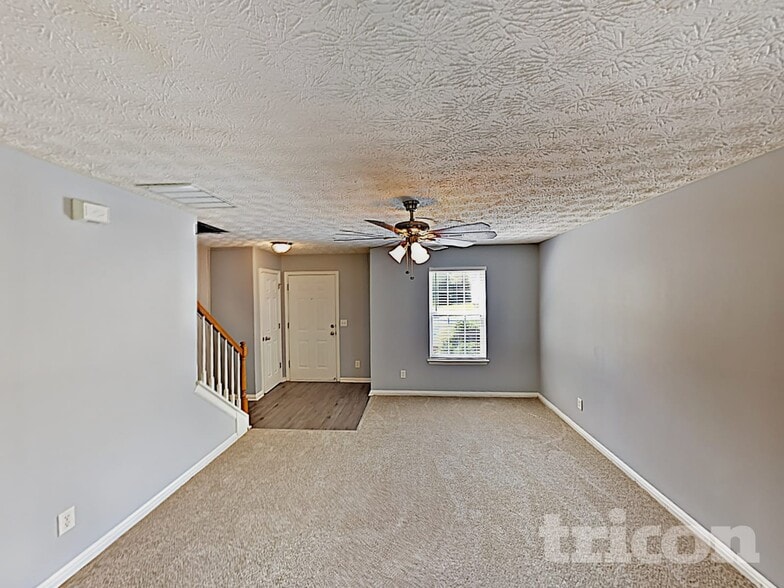 Building Photo - 5413 Wicklander Dr