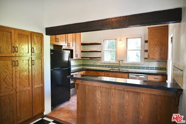 Building Photo - 1546 Westerly Terrace
