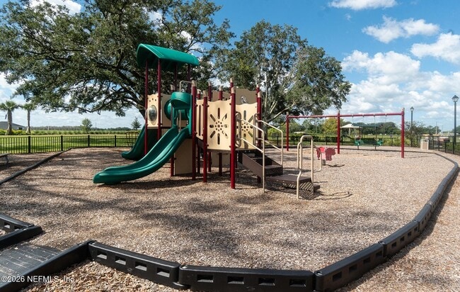 Building Photo - 2730 White Cedar Ln