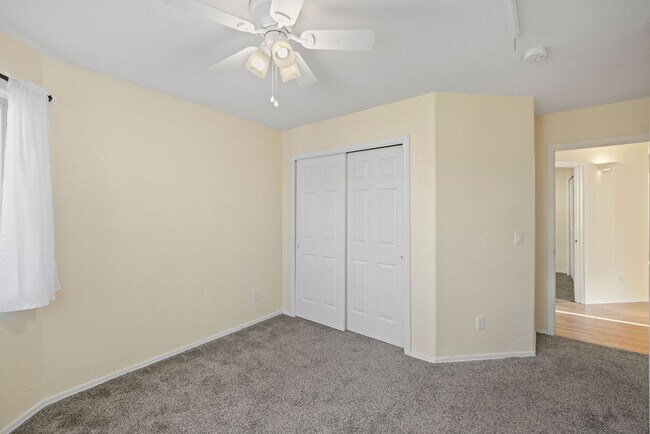 Building Photo - 4 Bedroom Home In Award Winning Vail Schoo...