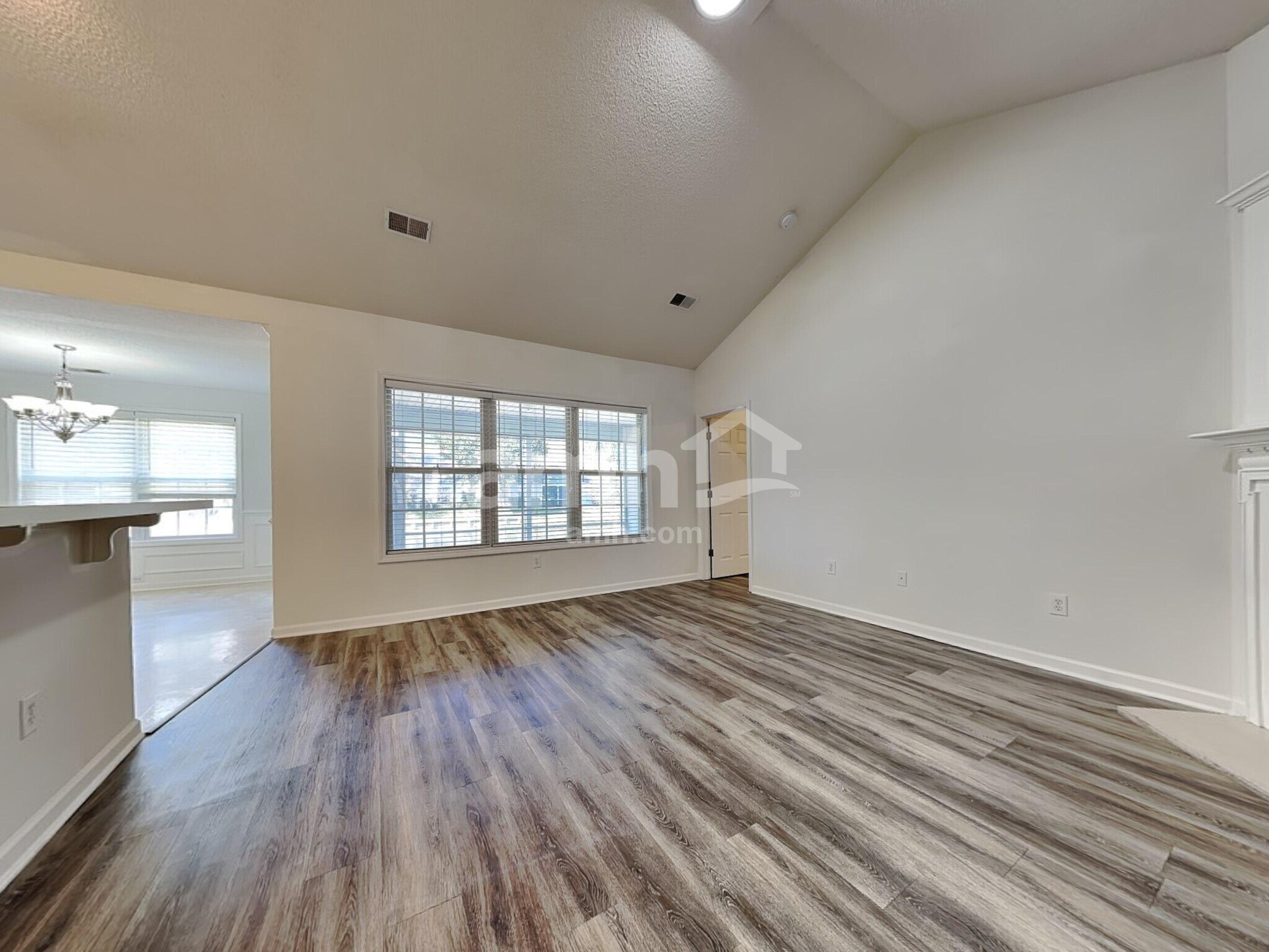 Building Photo - 11 Lake Linden Ct