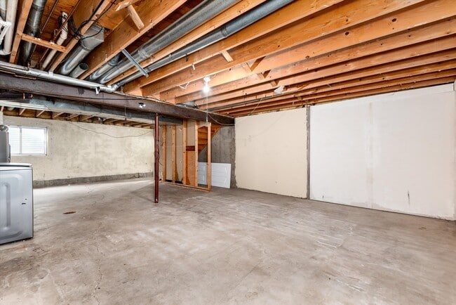 Building Photo - 8498 S Saulsbury St