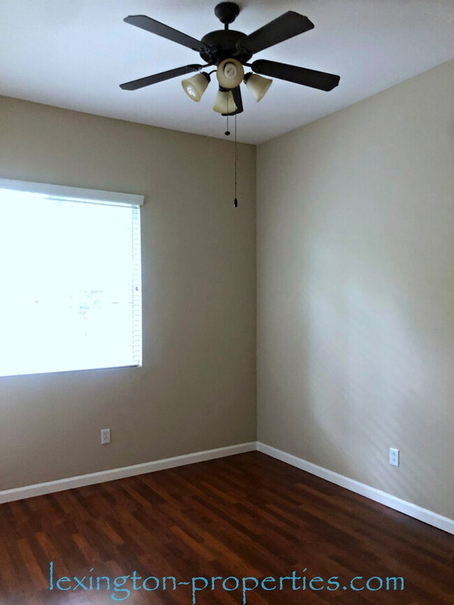 Building Photo - Stunning, 3 Bed, 2 Bath, +Office, Home near Gayaldo Park in Rocklin!