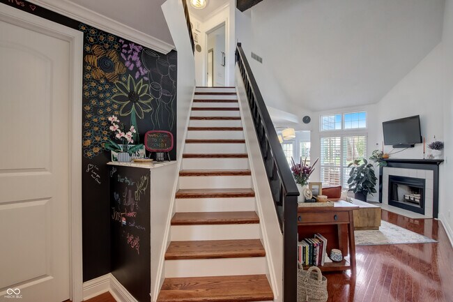 Building Photo - 7648 Harbour Isle