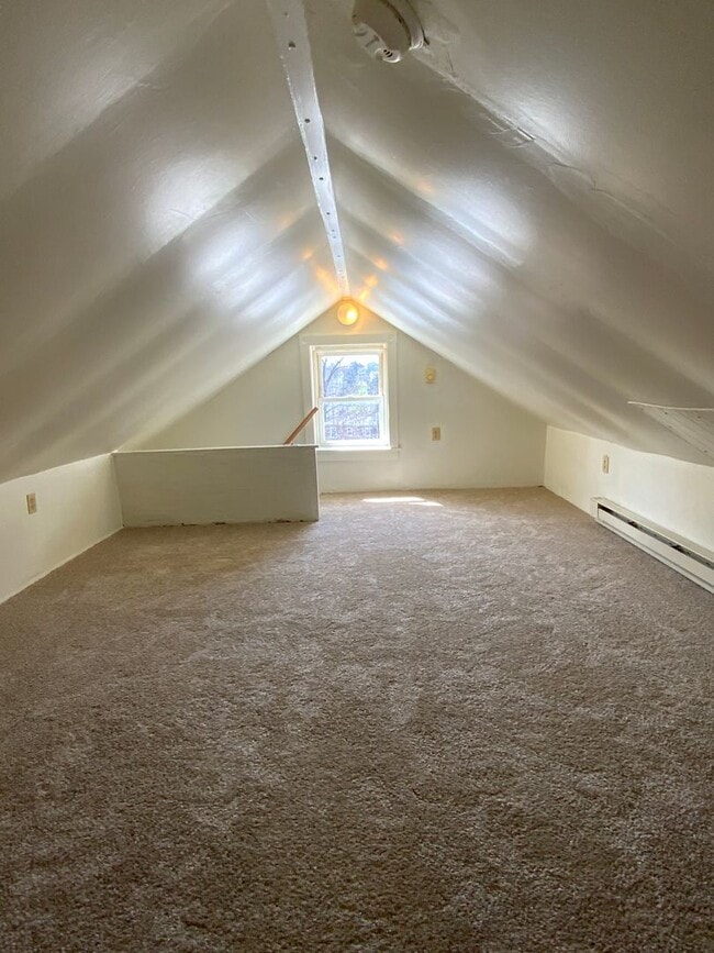 Building Photo - 850 Highland Ave