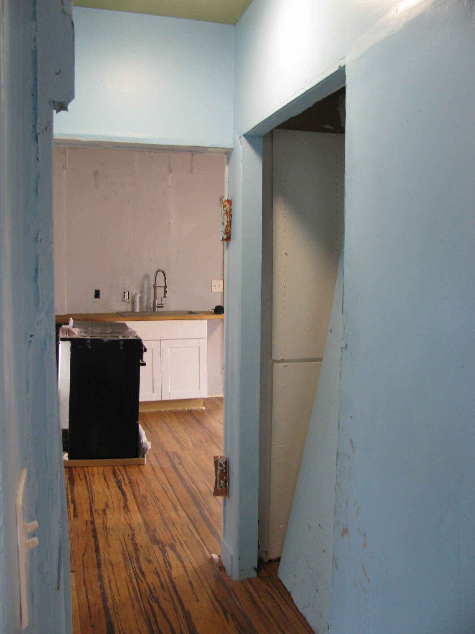 Building Photo - 2 Appian Way