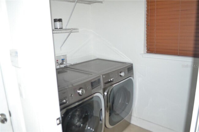 Building Photo - 2507 Sand Arbor Cir