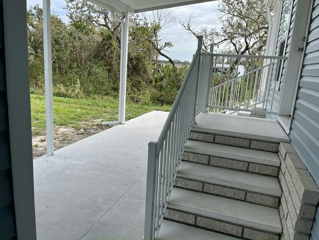 Building Photo - 3547 Vine Trl