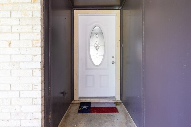 Building Photo - 4910 Redfish Reef Dr
