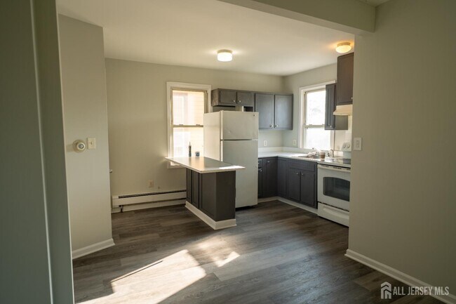 Building Photo - 337 Convery Blvd