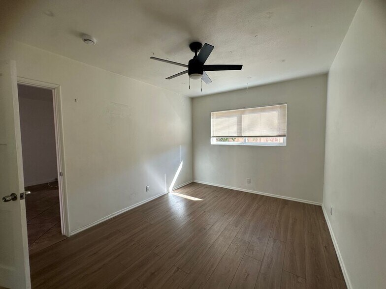 Building Photo - 8156 Tilden Ave