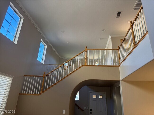 Building Photo - 9275 Cazador St