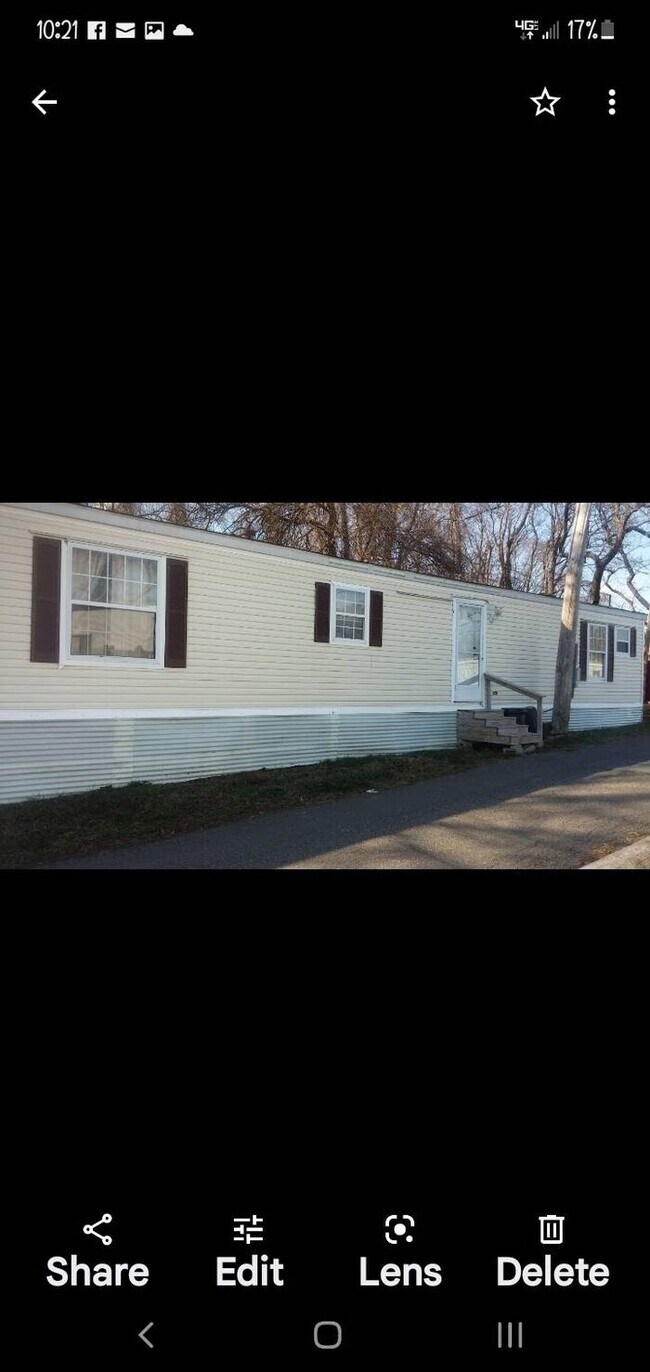 Marcus Hook 4300 W 9th St Trainer PA 19061 Apartment Finder