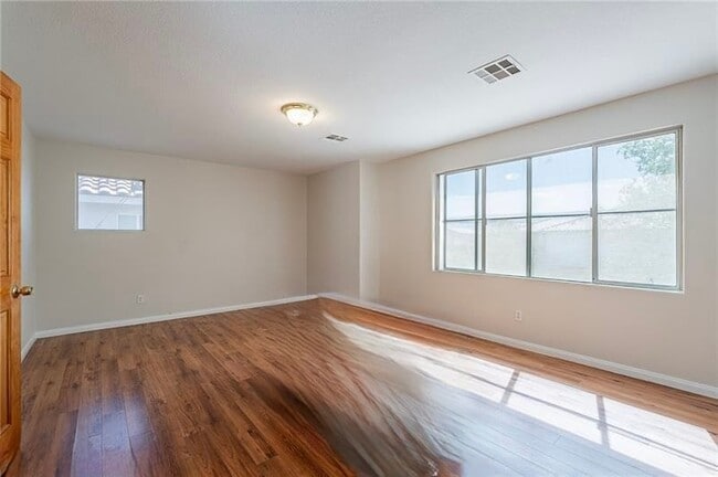 Building Photo - 3588 White Mountain St