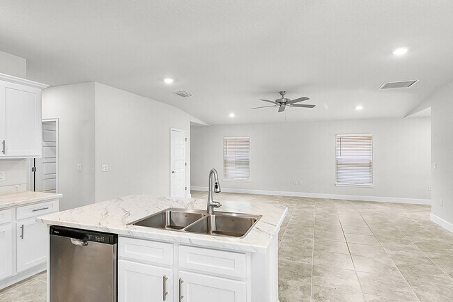 Building Photo - 1063 Grantham Ln
