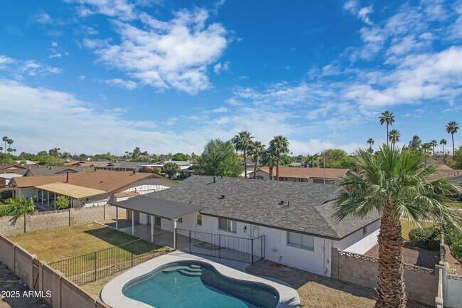 Building Photo - 8426 E Monterey Way