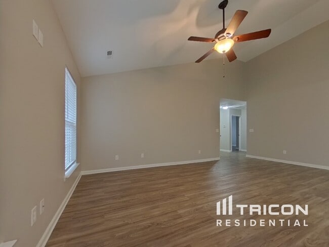 Building Photo - 931 Whistling Duck Ct