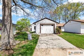 Building Photo - 265A Crosse Dr