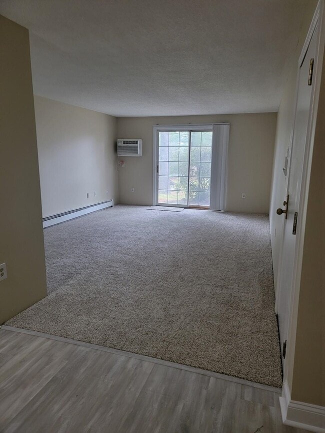 Building Photo - 3 Autumn Leaf Dr