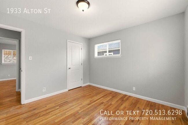 Building Photo - 1933 Alton St