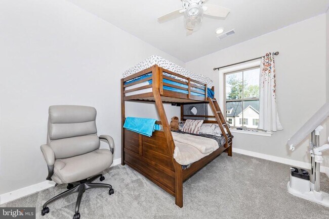 Building Photo - 6110 Stonecat Ct