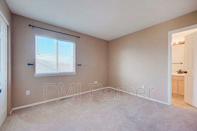 Building Photo - 19016 E Bellisario Creek Pl