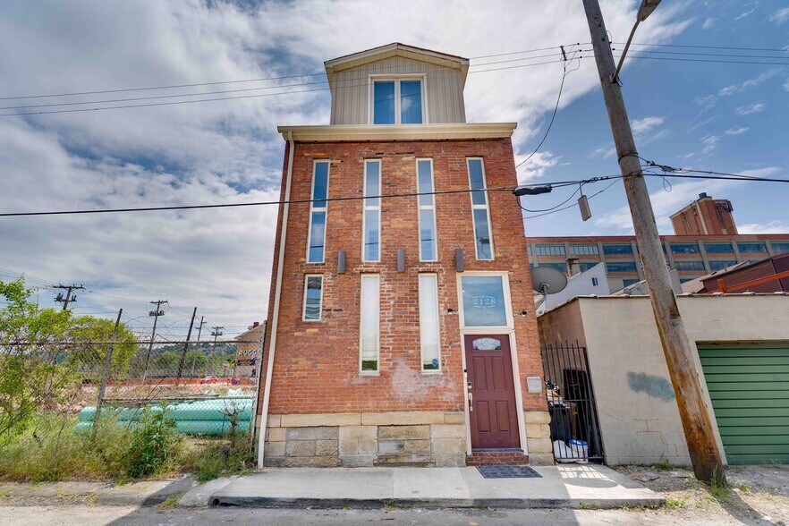 Building Photo - 2128 Merriman Way