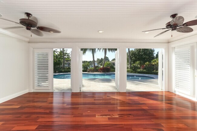 Building Photo - 12293 Coconut Row