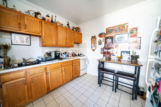 Building Photo - 58 Selkirk Rd