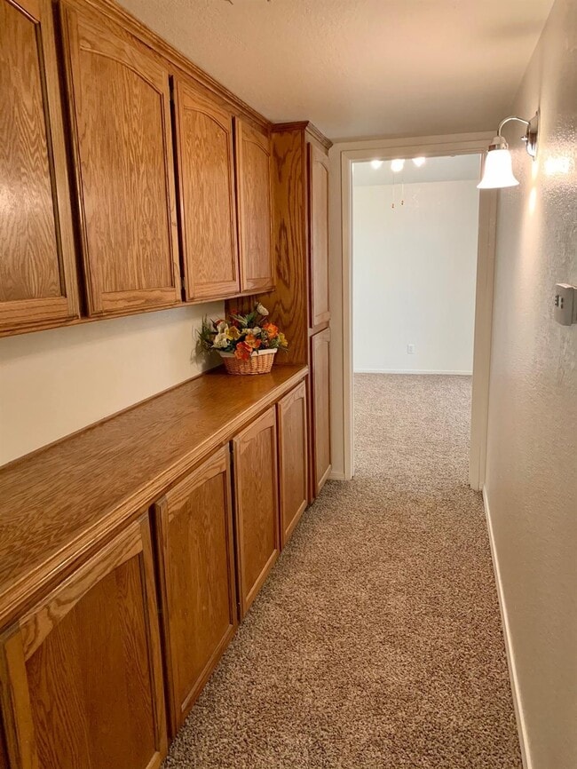 Building Photo - 1797 E Solar Ave