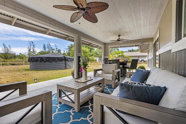 Building Photo - Move-In Ready, 3-Bedroom Fully Furnished Retreat with 3 Bathroom in Keaau Paradise!"