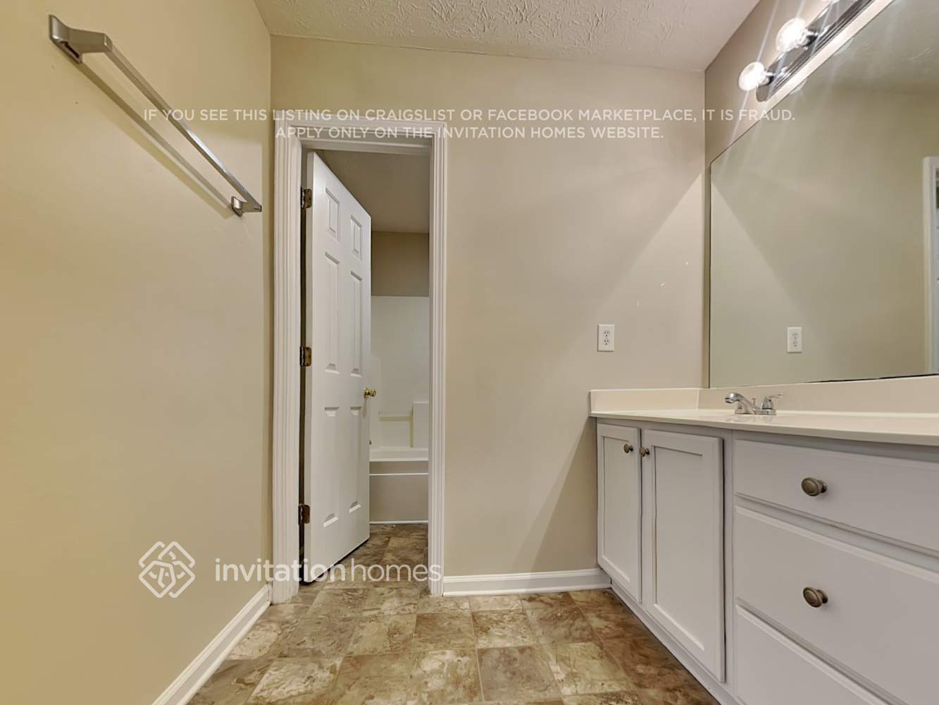 Building Photo - 1218 Everwood Dr SW